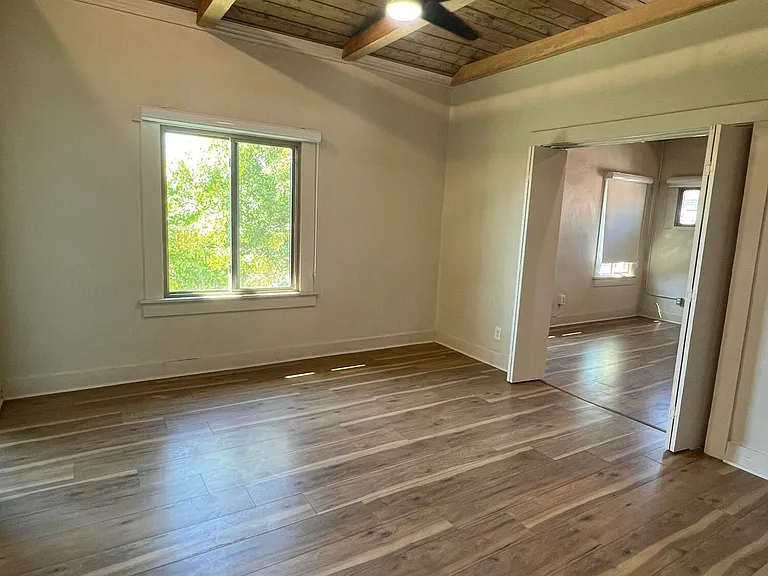 806 N Williams St — Photo 13