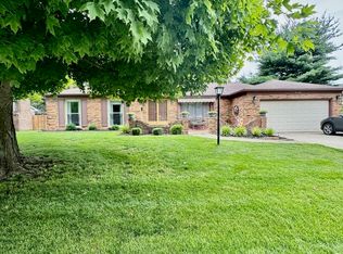 3130 Taylor Rd, Columbus, IN 47203