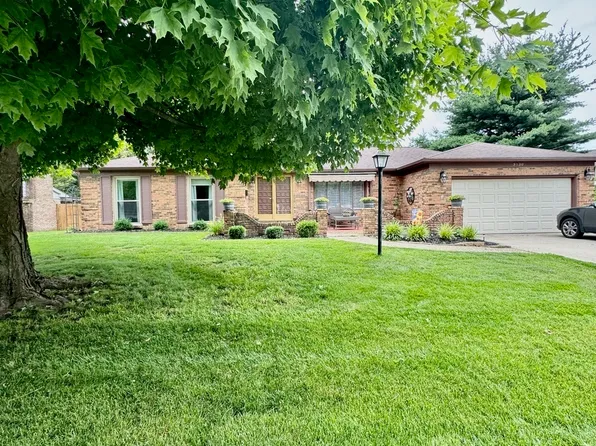 3130 Taylor Rd, Columbus, IN 47203