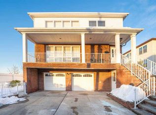 1 North Way, Bayonne, NJ 07002