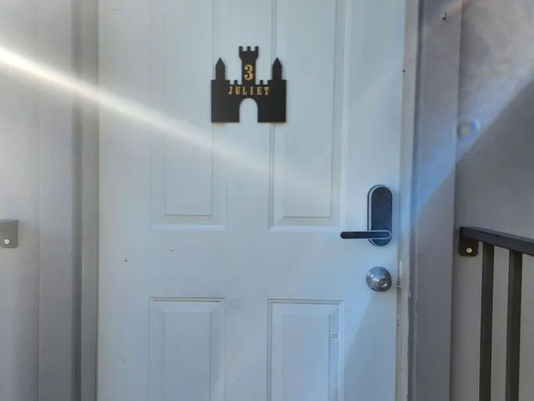 Studio Apartment on 27 Acre Estate | Available Now — Photo 10