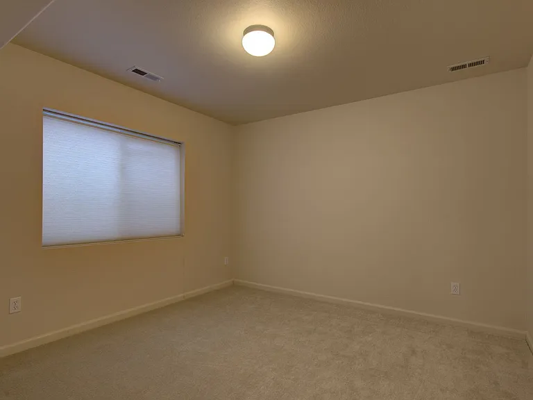 1352 Lookout Springs Dr — Photo 40
