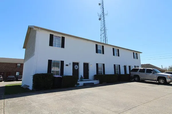 123 Stephanie Dr #F