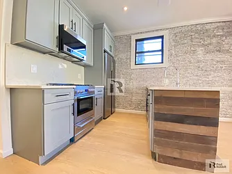 Rented by PadRabbit LLC