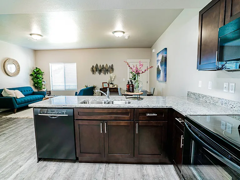 Arcadia Townhomes — Photo 6