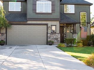 2835 SW 49th St, Redmond, OR 97756