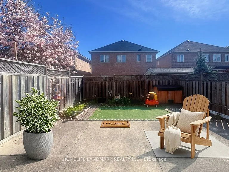 113 Guinevere Rd — Photo 30