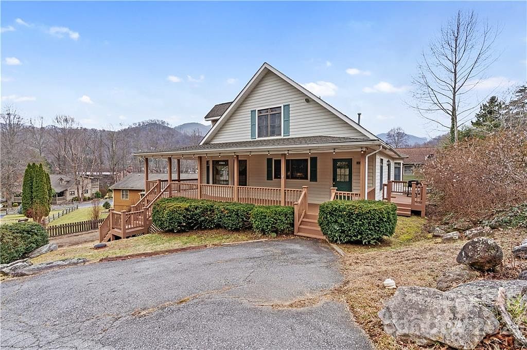 60 Rolling Ln, Maggie Valley, NC 28751 Zillow