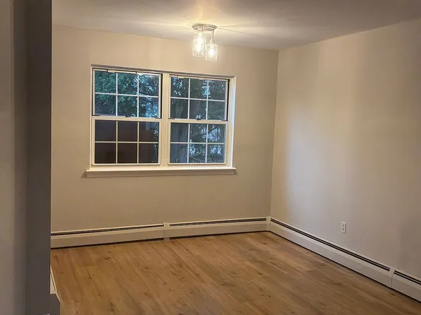 260 Pittsfield Rd, Lenox, MA 01240