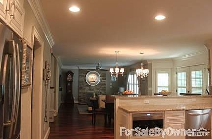 3rd image of 5106 Trent Woods Dr