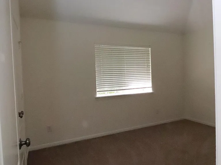 Upstairs bedroom #2