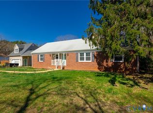 8710 N Five Forks Rd, Amelia Court House, VA 23002