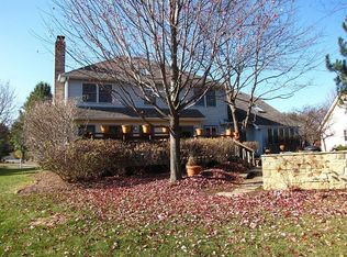 631 Flock Ave, Naperville, IL 60565