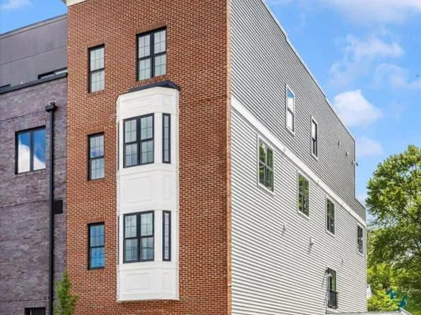 206 Broadway St, Frederick, MD
