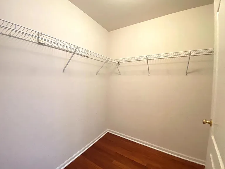 2279 Barrington Dr E #2279 — Photo 12
