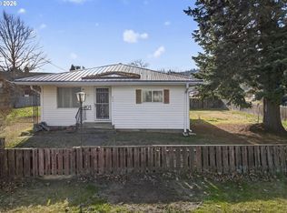 204 Lake Ave, La Grande, OR 97850