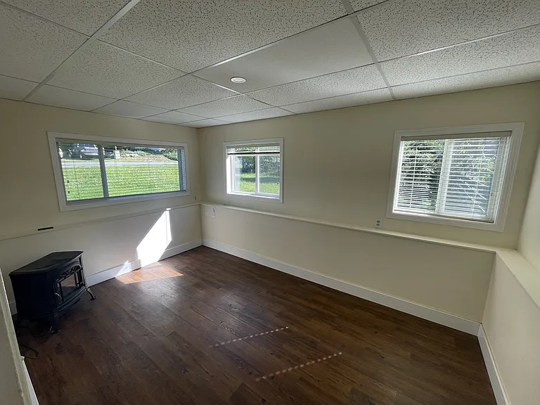 35090 Ewert Ave — Photo 10