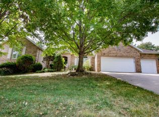 4376 E Kingsbury St, Springfield, MO 65809