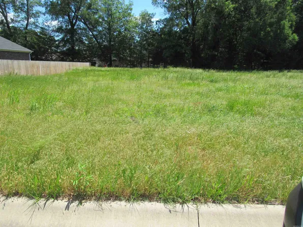 9 Sunset Blvd, Morrilton, AR 72110