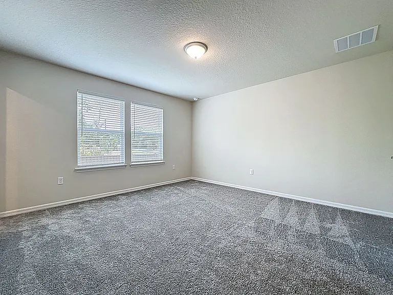 431 Meadowland Point — Photo 37