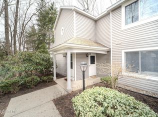 1976 Curry Rd #E-136, Schenectady, NY 12303