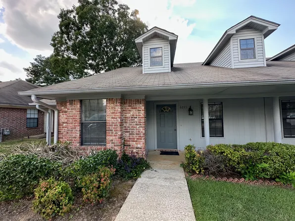6221 Summerhill Pl, Texarkana, TX 75503