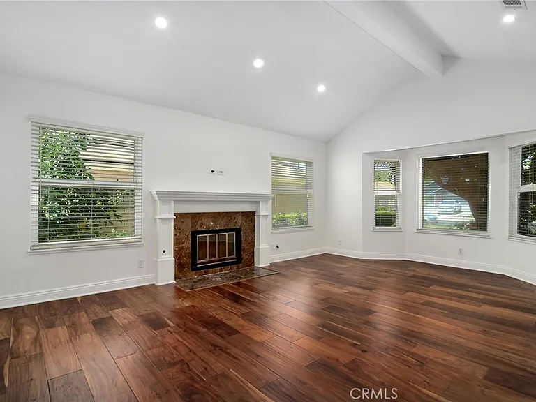 9618 Kentland Ave — Photo 5