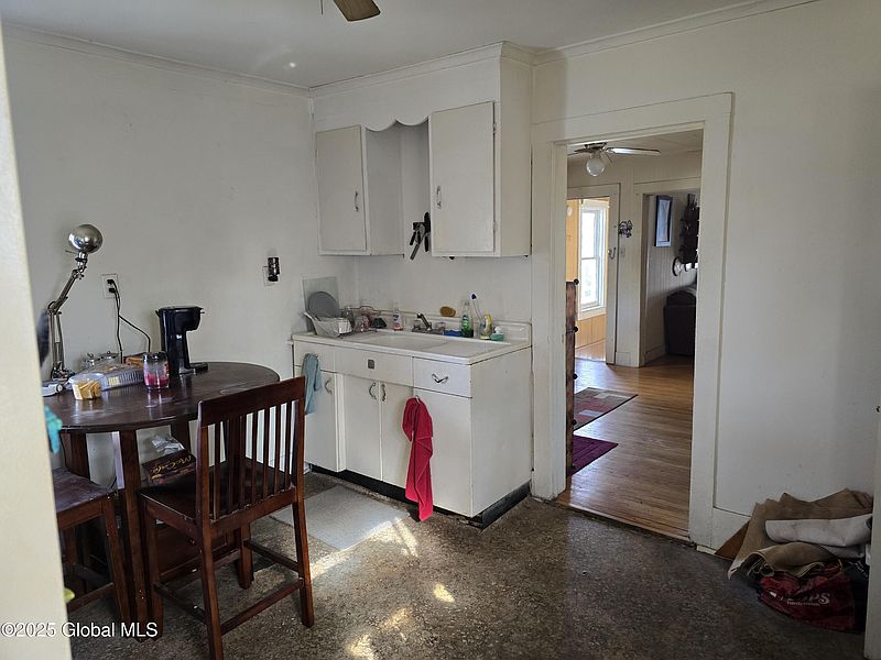 4th image of 7 Fulton Street