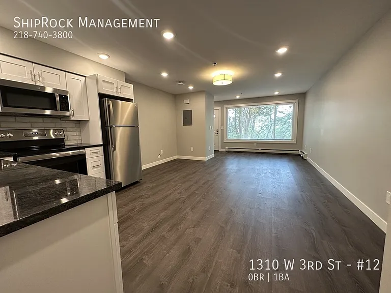 1310 W 3rd St #12 — Photo 9