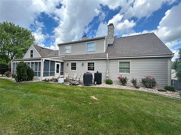5th image of 216 Alden Ave