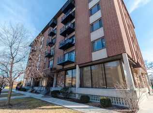 8359 W Addison St APT 205, Chicago, IL 60634