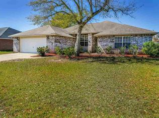 5812 Jameson Cir, Pace, FL 32571