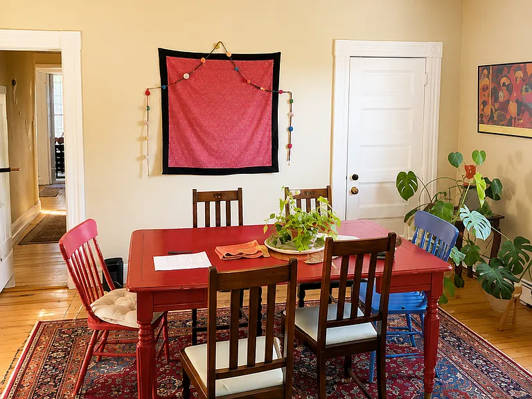 271-273 Broadway St #273 — Photo 4