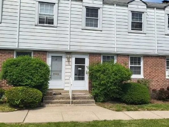 33 High St, Orange, NJ 07050