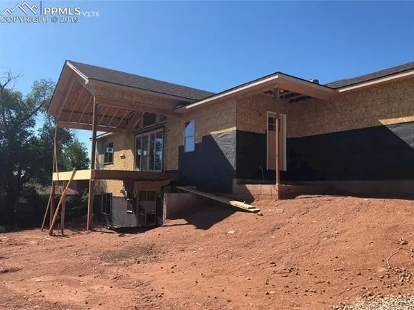111 Crystal Valley Rd, Manitou Springs, CO 80829