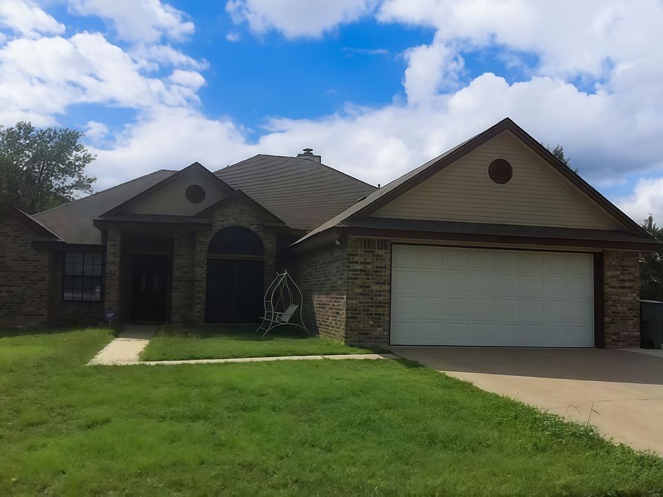 2013 Cedarview Dr_09182025
