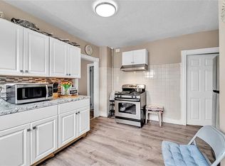 188 Stanwood St #1, Providence, RI 02907