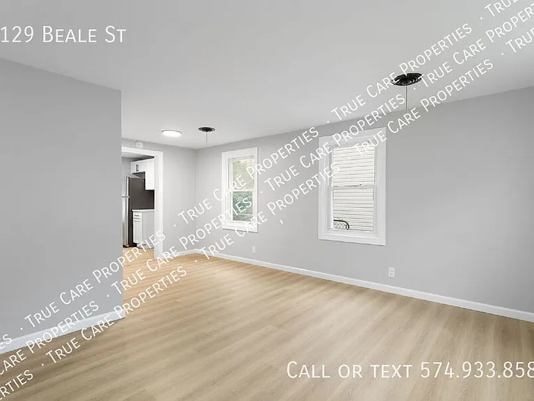 1129 Beale St — Photo 14