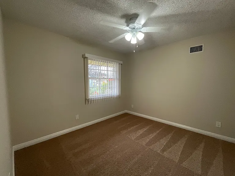 2539 E Seville Ave — Photo 13