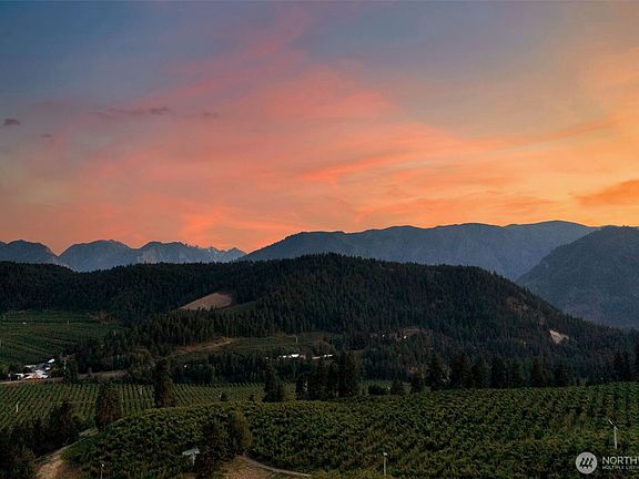 4th image of 10755 North Road