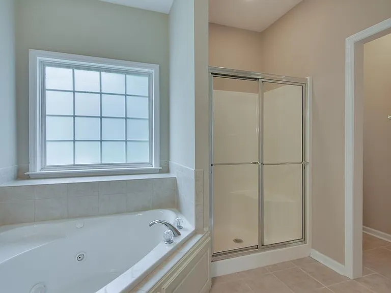 4325 Colony Sq — Photo 21