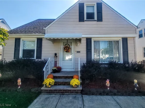 13704 Woodward Blvd, Garfield Heights, OH 44125