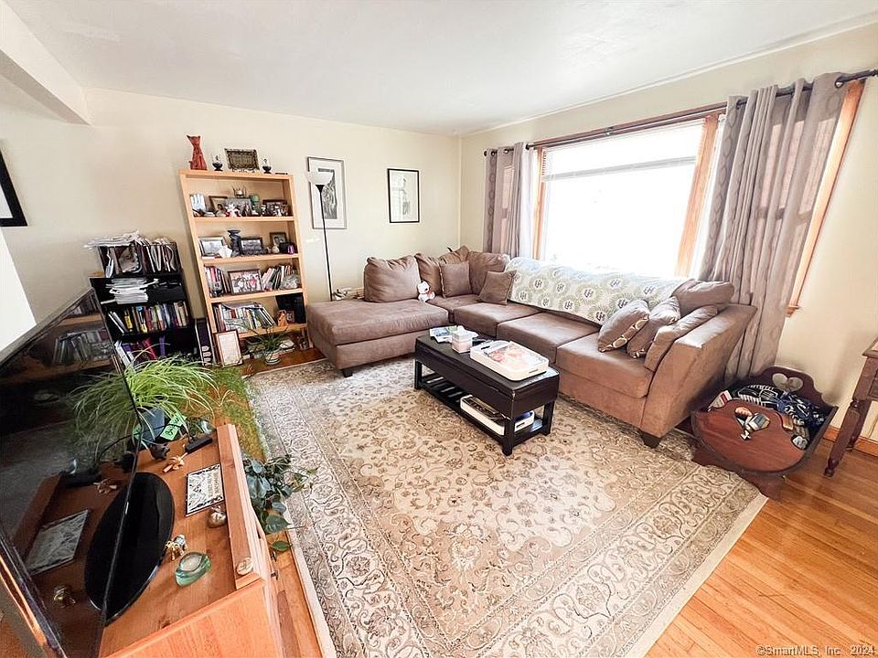 1st image of 160 Joy Lane
