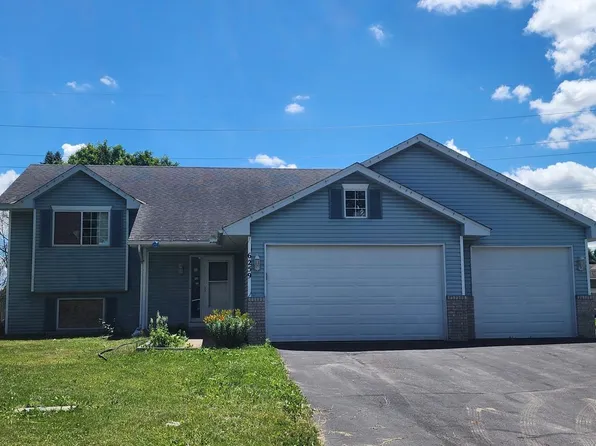 6259 Forest Boulevard Trl, Wyoming, MN 55092