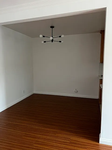 Clark Place — Photo 3
