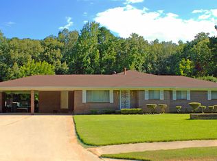 1212 E 34th Ave, Pine Bluff, AR 71601