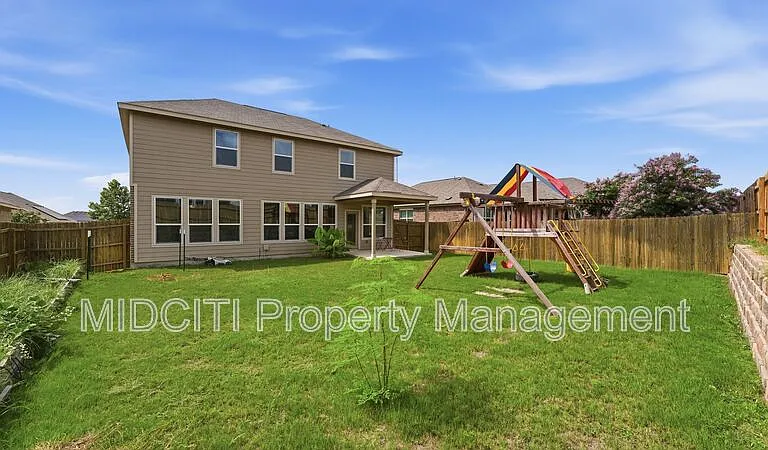1858 Lauter Ln — Photo 43