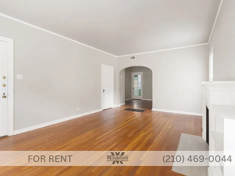 336 E Lullwood Ave #1 — Photo 4
