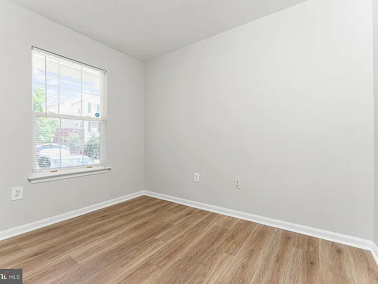2534 Peter Jefferson Ln — Photo 5