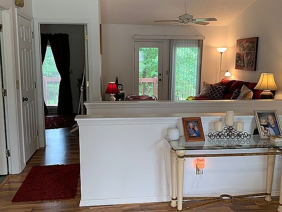 3rd image of 676 E Heather Dr